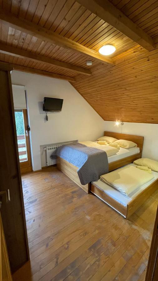 Guest House Alpha Ski Camp Яхорина Экстерьер фото
